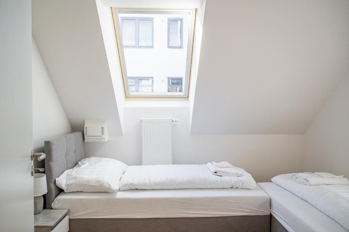 Location 2-bedroom *