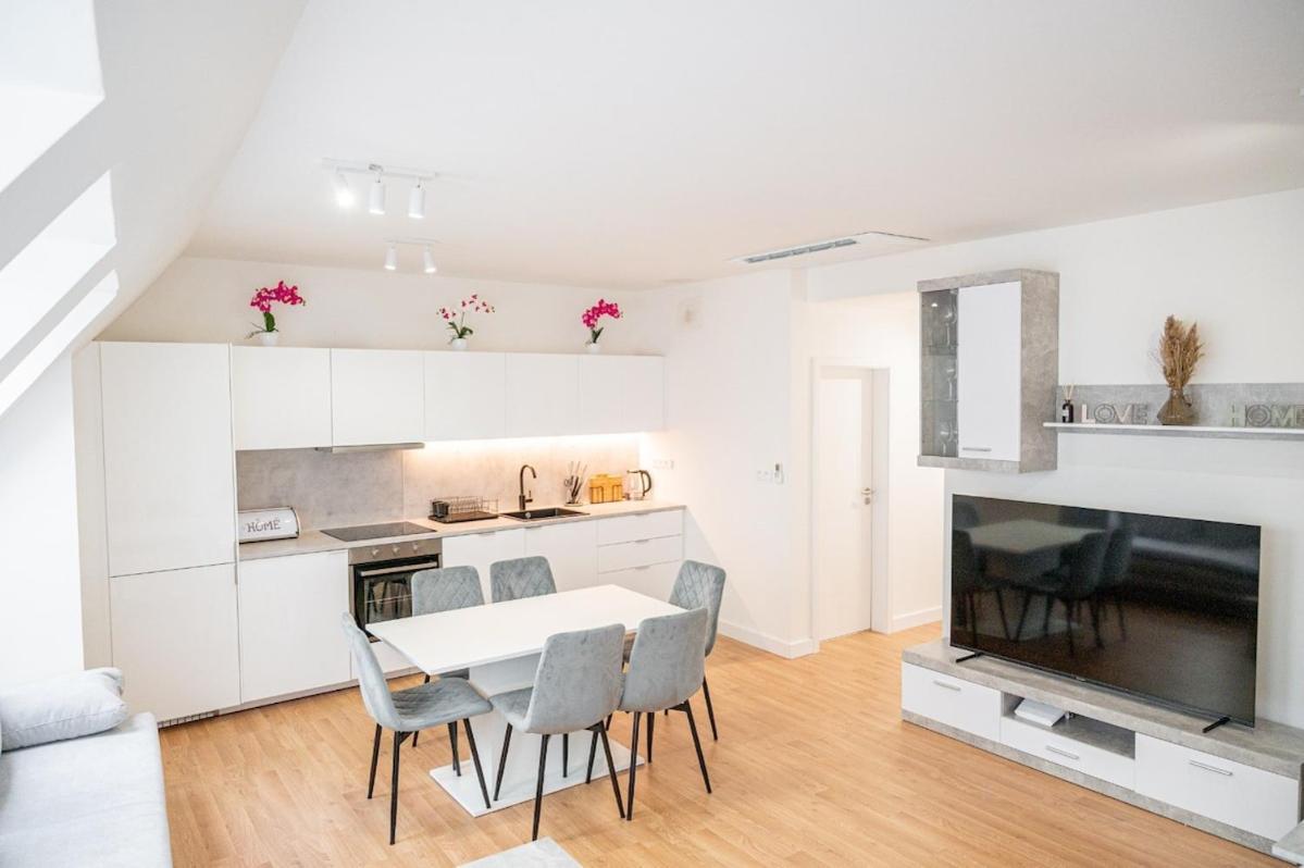 Location 2-bedroom *